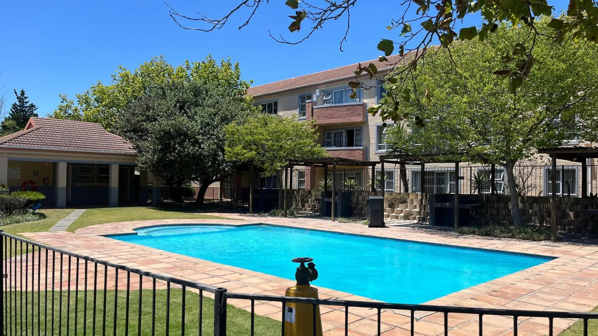 Pinelands Self Catering Apartment location